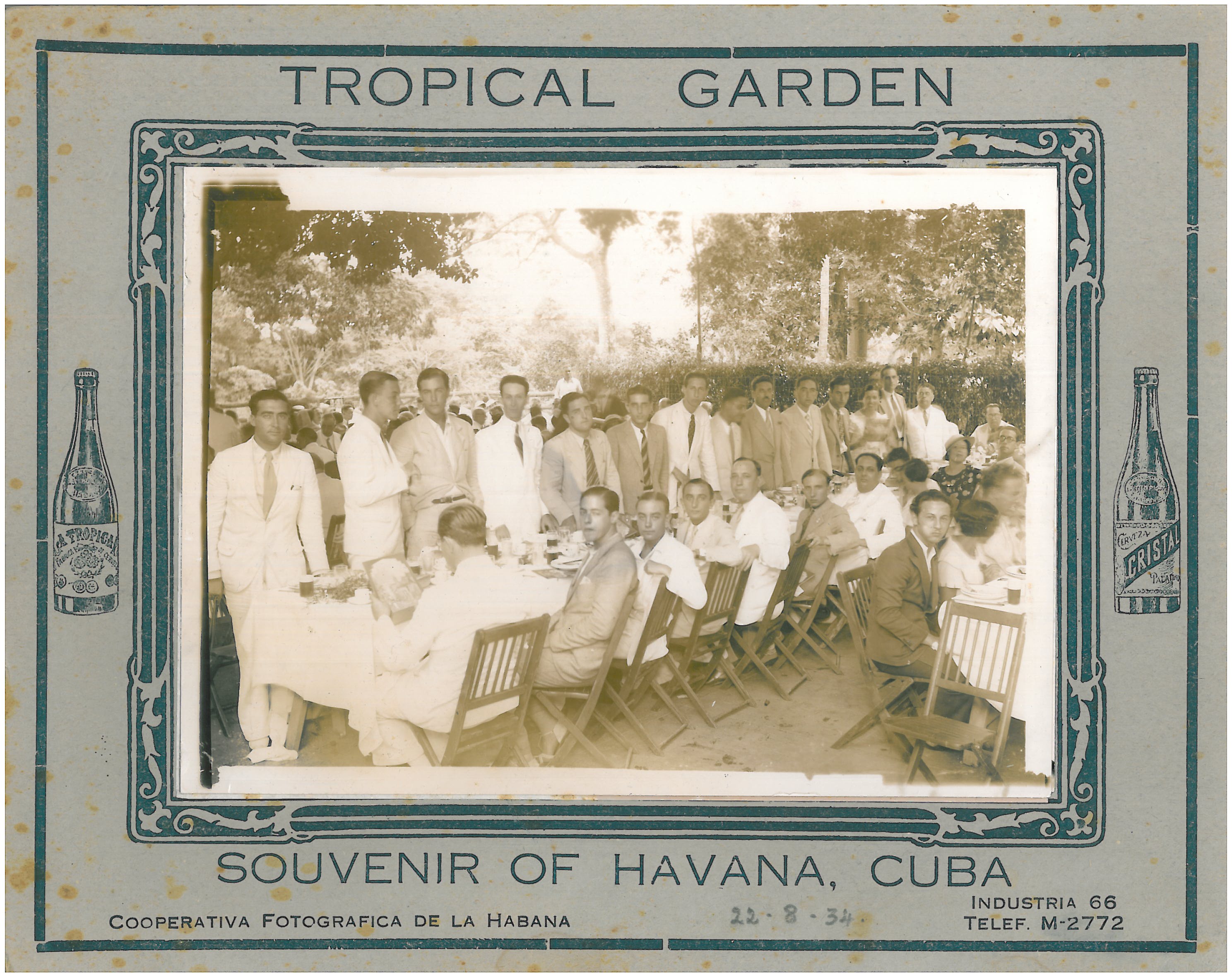 81. Los viajeros, muy elegantes, en el banquete ofrecido por las Sociedades  Españolas en Cuba.