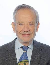 Nou material d’arxiu rebut al CRAI Biblioteca del Pavelló de la República: el Fons Personal José Linhard