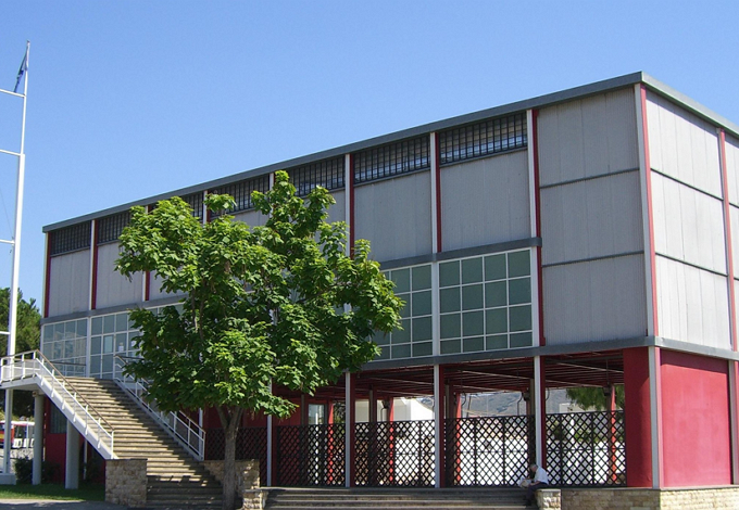 Façana del CRAI Biblioteca del Pavelló de la República
