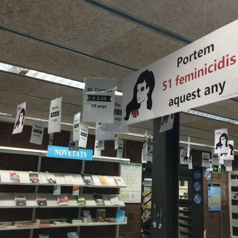 Cartells per visibilitzar la violència de gènere al CRAI Biblioteca d’Economia i Empresa