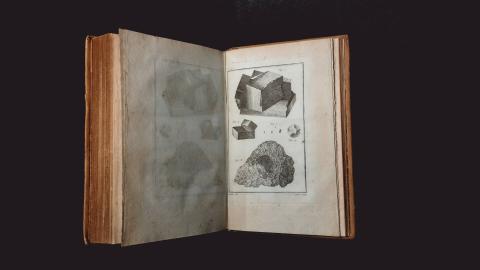 Nova exposició del CRAI Biblioteca de Fons Antic: De l’Alquímia a la metal·lúrgia, un viatge per la química dels minerals