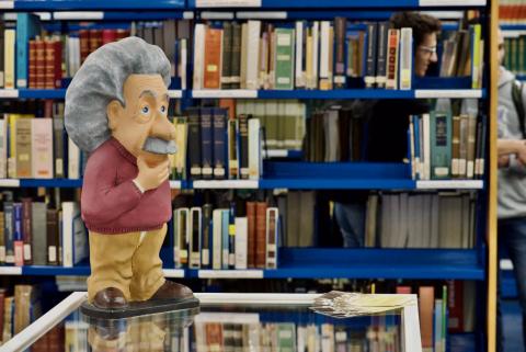 Inauguració de l'exposició Einstein a Barcelona, 1923